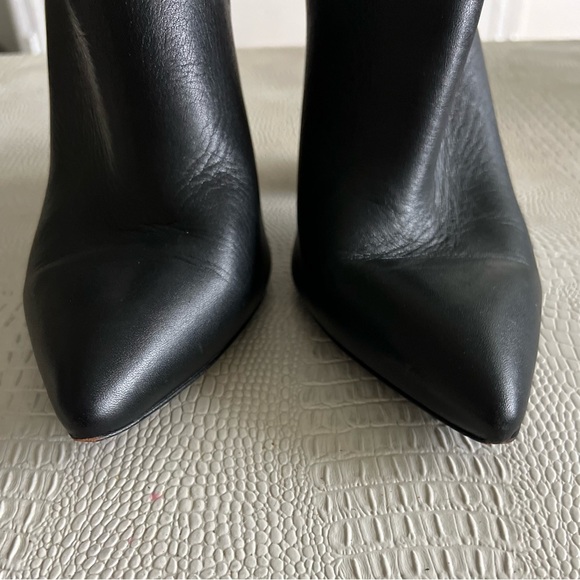 Alice and Olivia Pointy Toe Mules - Picture 6 of 8